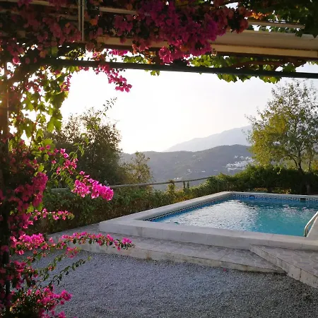 Casa Lola Villa Sayalonga Buitenkant foto